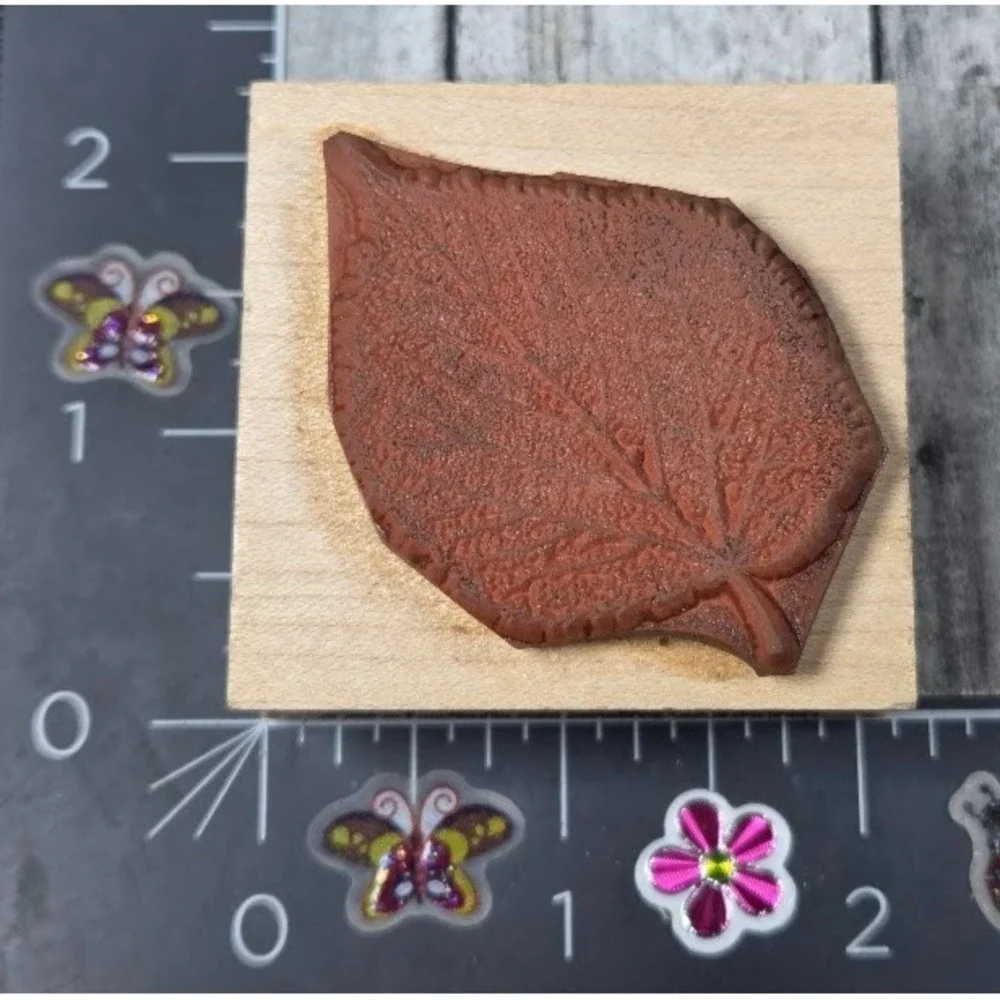 Hero Arts Poetic Aspen Print Leaf E2239 2001 Rubber Stamp Wood #K16